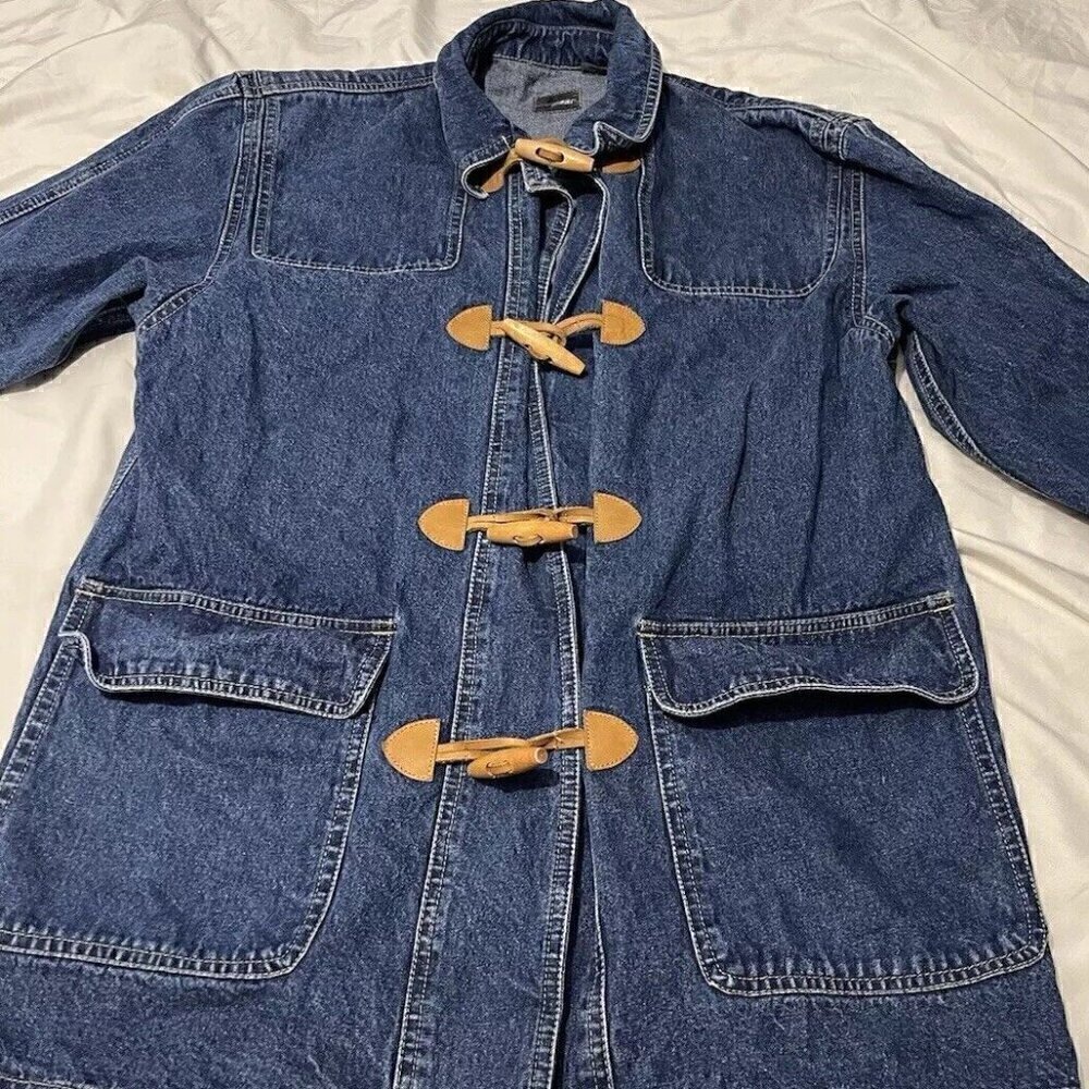 Vintage Liz Wear Claiborne Women’s Denim Blue Jacket Sz 9 Petite Wood Button
